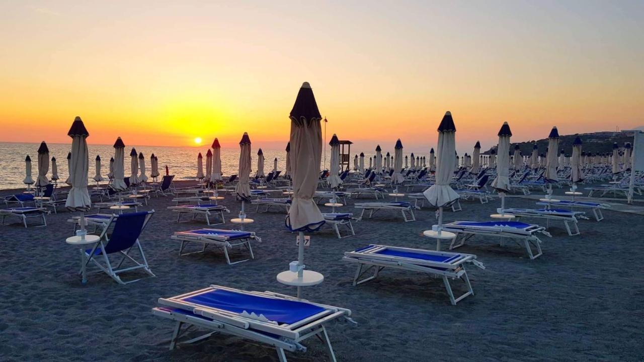 Paradiso Hotel Scalea Kültér fotó